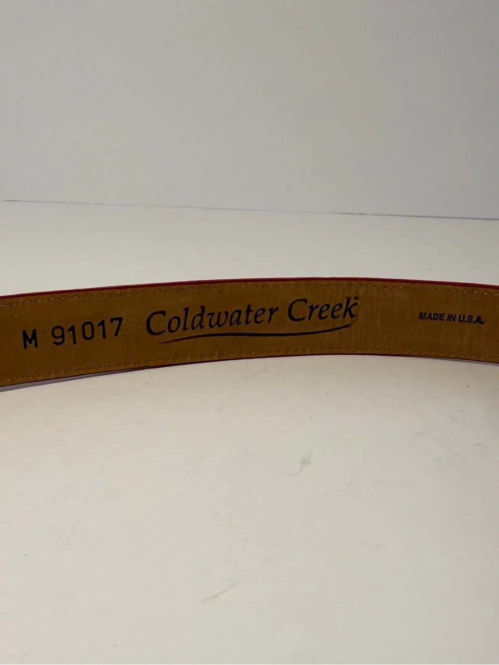 Vintage Coldwater Creek Red Crocodile Embossed Leather Western Belt Size M